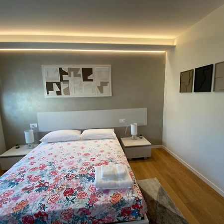 Hz+ Costantini Apartment Pordenone Exterior photo